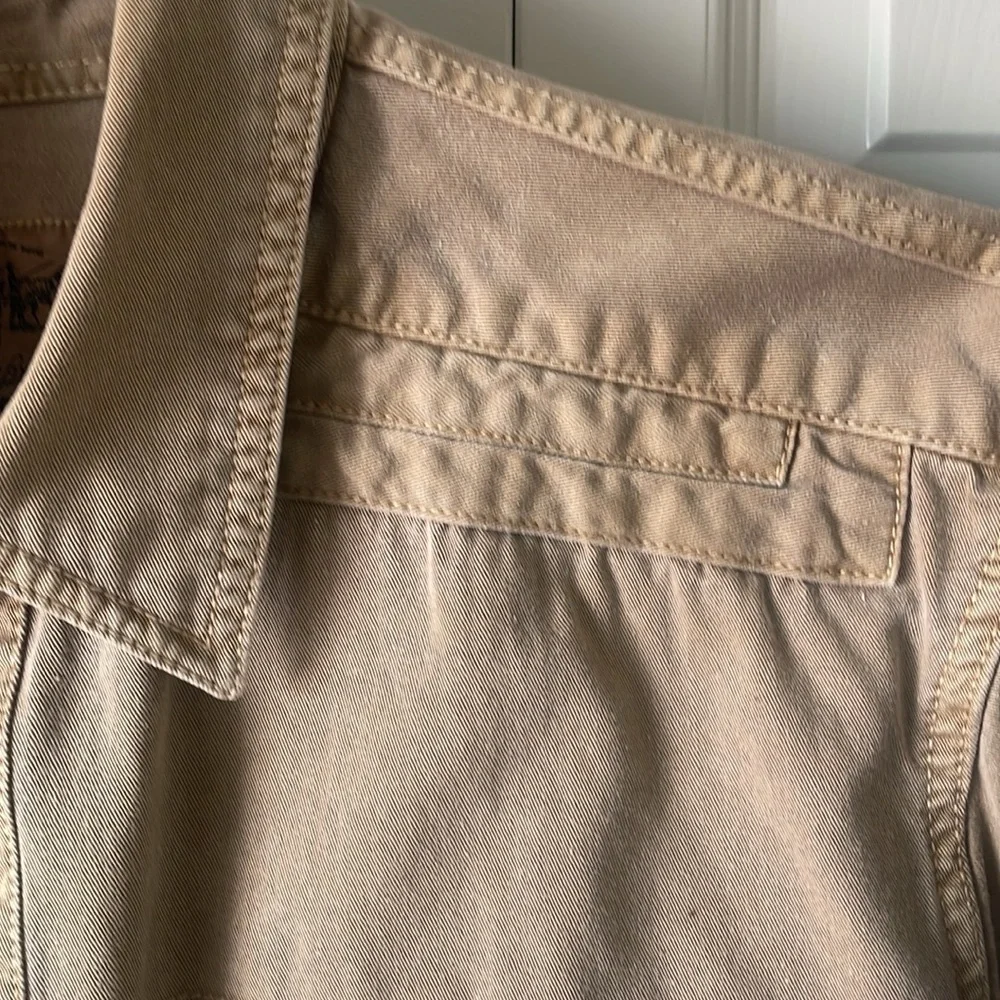 SOLD-Levi's Tan Button-Down Casual Shirt